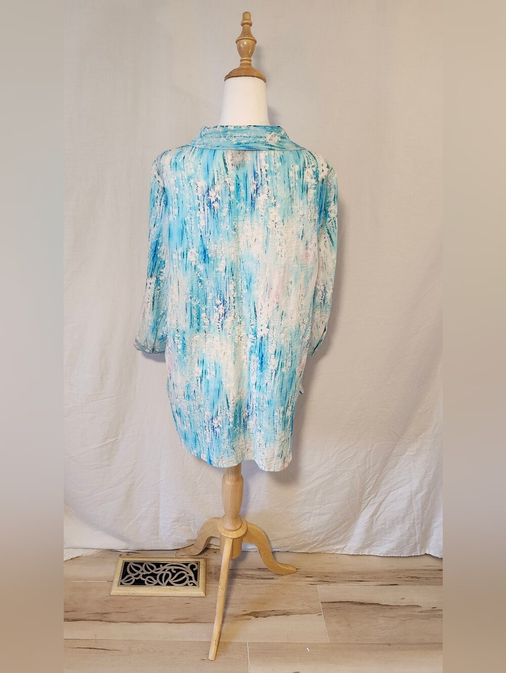 Alison Sheri Designed With Love  Brushstroke Blouse, Aqua, White & Pink Hues - Picture 6 of 9